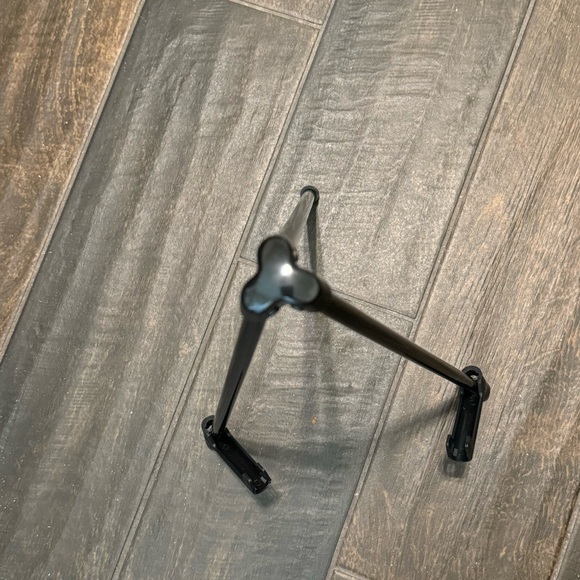 NIB Small 14” Portable Easel - Picture 6 of 16